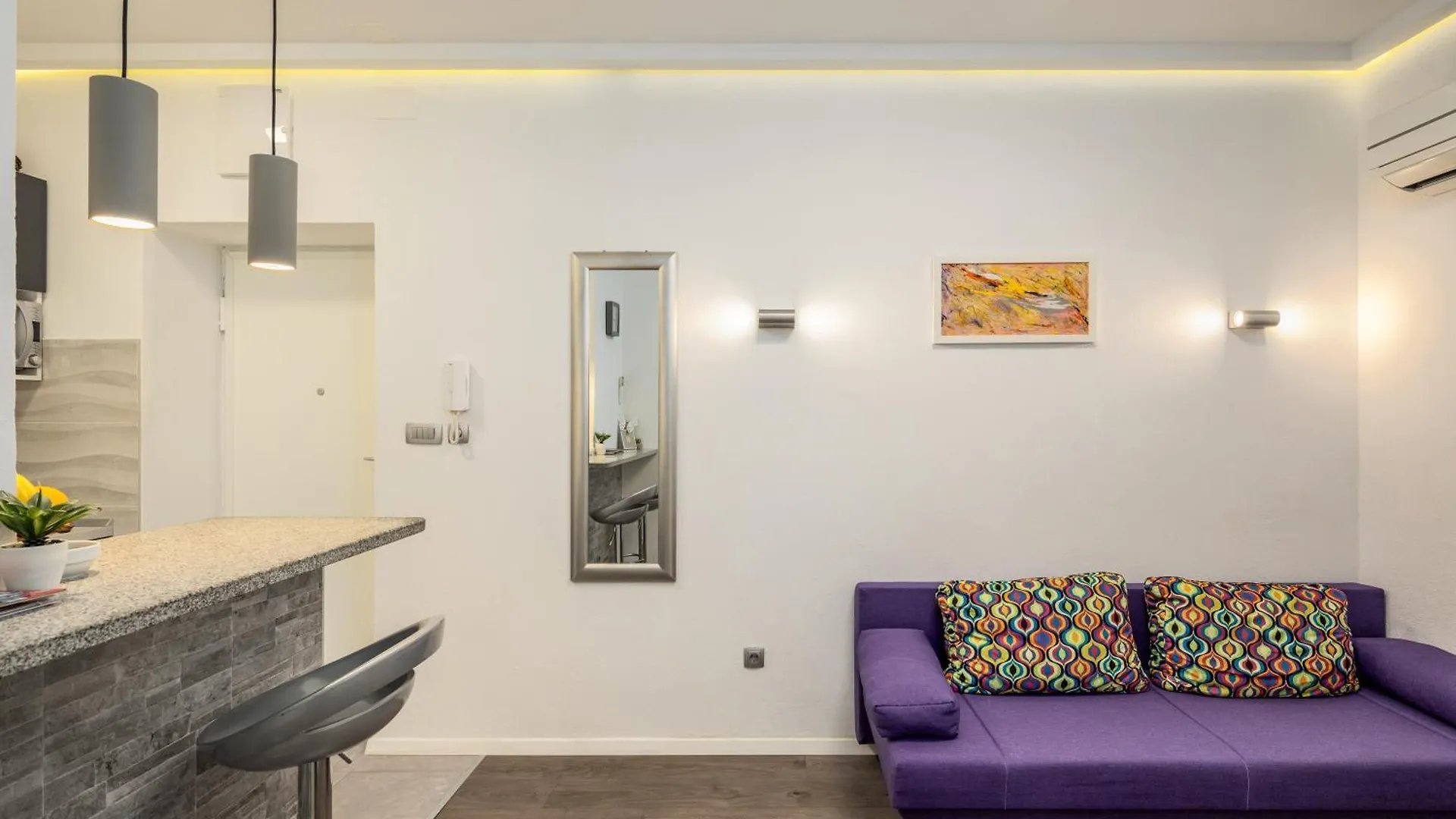 Centrino Apartment Split